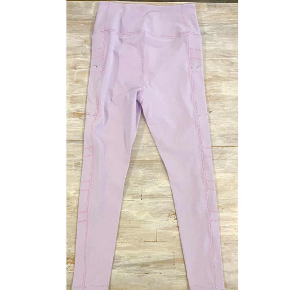 Free People Movement High Rise 7/8 Pinky Promise Leggings- Dew Berry Purple NWT - Picture 5 of 15